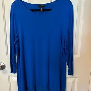 Alfani Women's Vibrant Blue Long Sleeve Top.